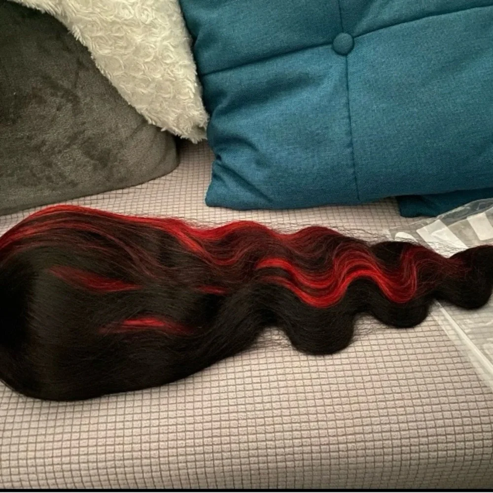 Wig - Picture 7 of 7